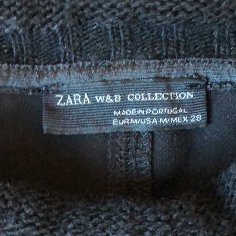 Medium knit dress by Zara - Picture 3 of 3